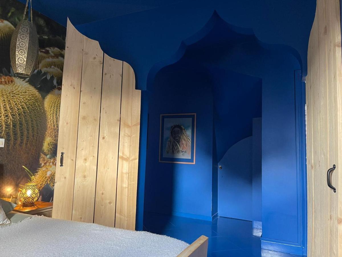 Luxury Jardin Majorelle Paris Orly Avec Jacuzzi ヴィニュー・シュル・セーヌ エクステリア 写真